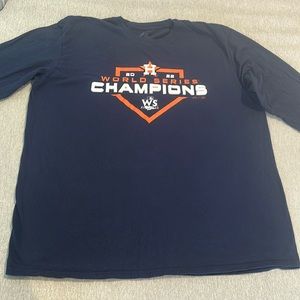 Majestic Houston Astros Long Sleeve 2022 World Series Champion T-shirt Size XL